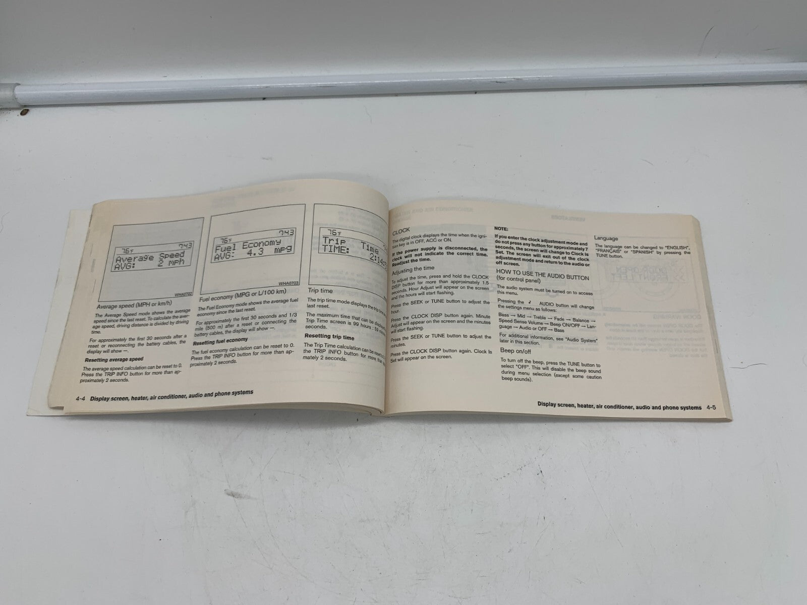 2008 Nissan Sentra Owners Manual OEM E02B64009