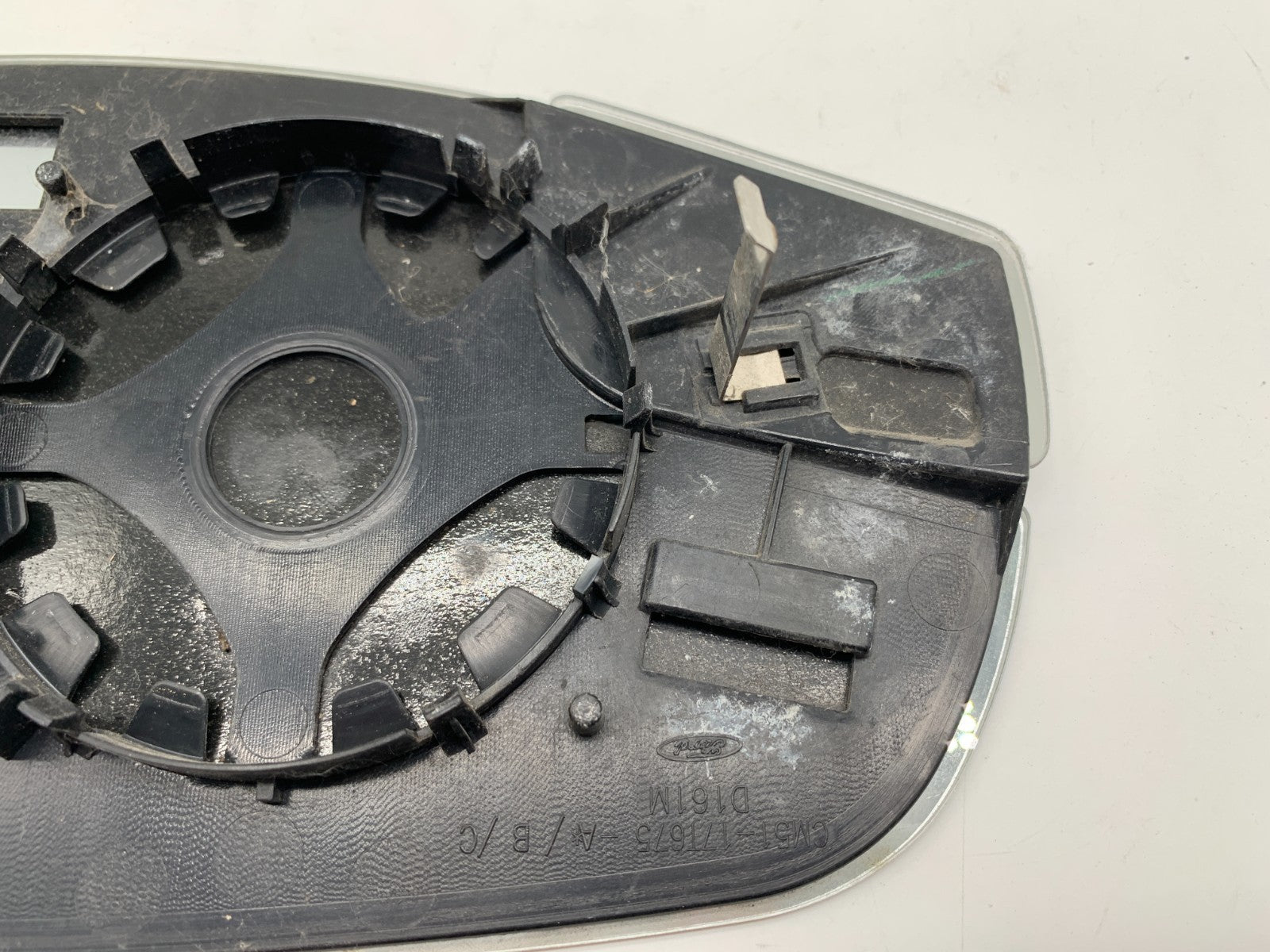 2015-2018 Ford Focus Driver Side View Power Door Mirror Glass Only OEM E02B38006