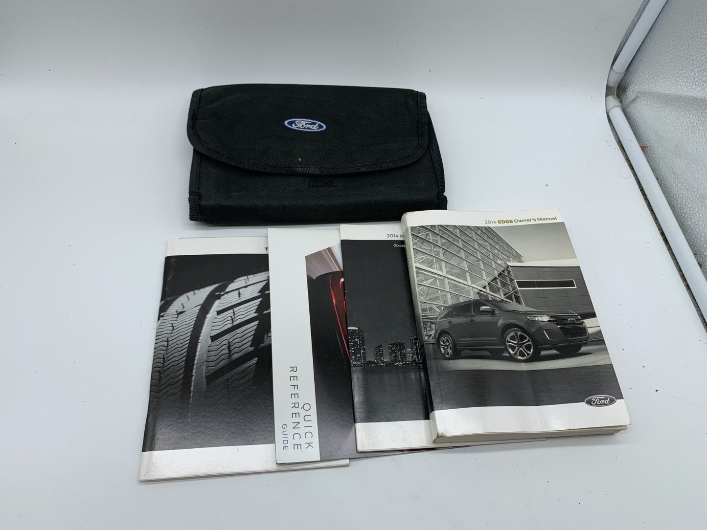 2014 Ford Edge Owners Manual Set with Case OEM A01B50012