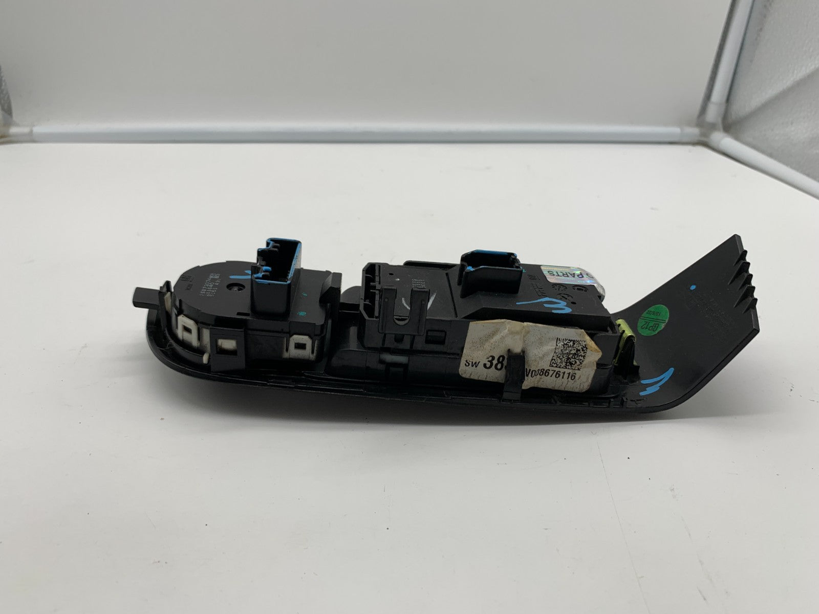 2014-2016 Chevrolet Malibu Master Power Window Switch OEM C04B20024