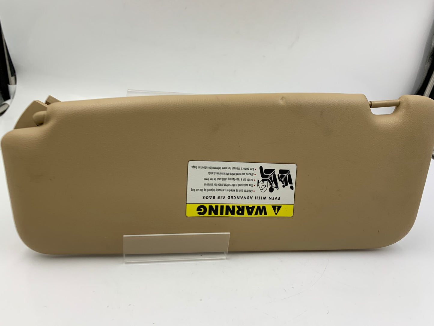 2004-2007 BMW 525i Passenger Sun Visor Tan Illuminated OEM C03B25050