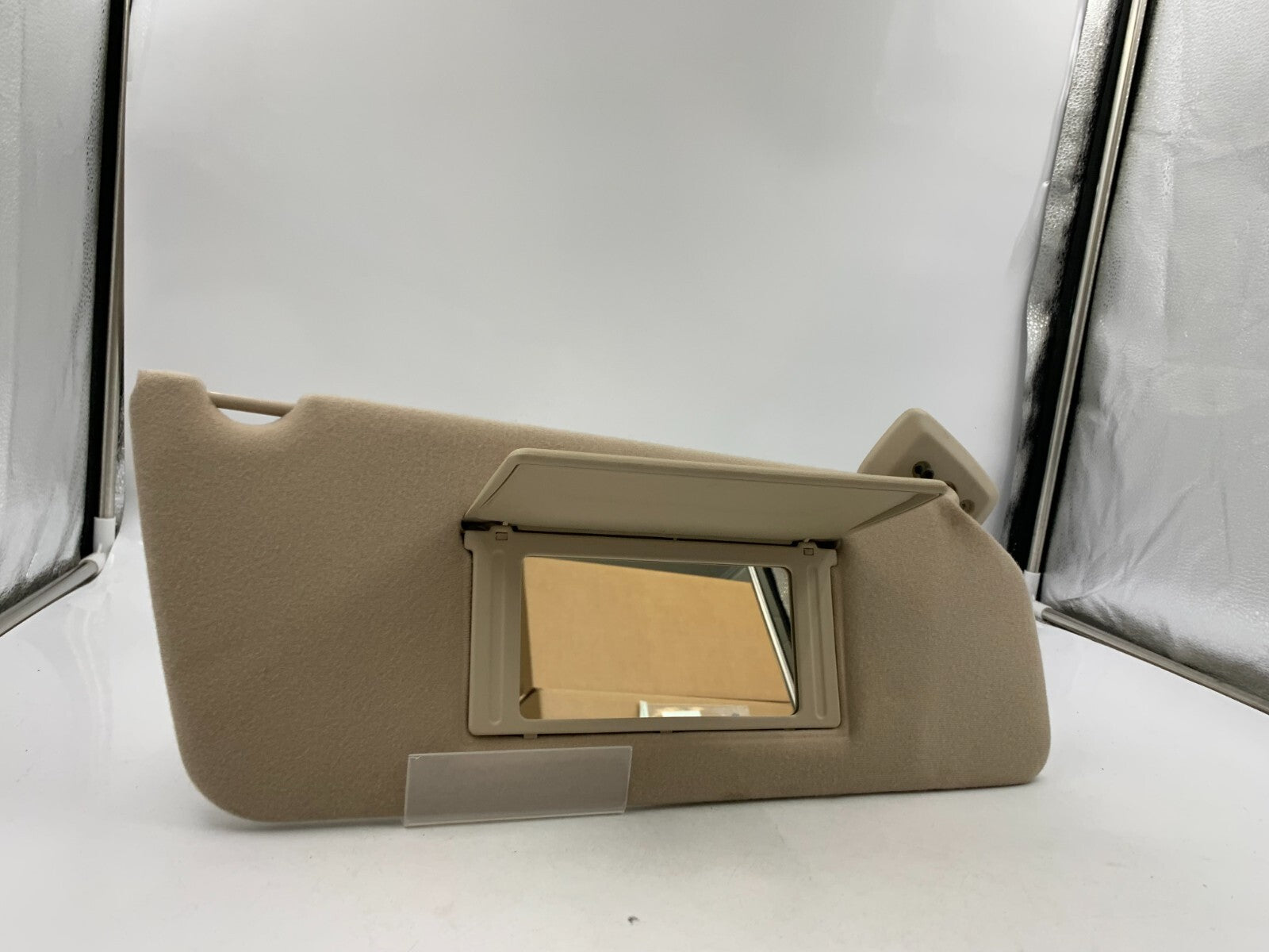 2004-2008 Ford F-150 Passenger Sun Visor Gray OEM C03B17094