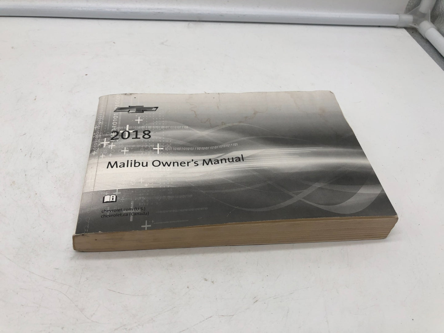 2018 Chevrolet Malibu Owners Manual OEM A01B28066