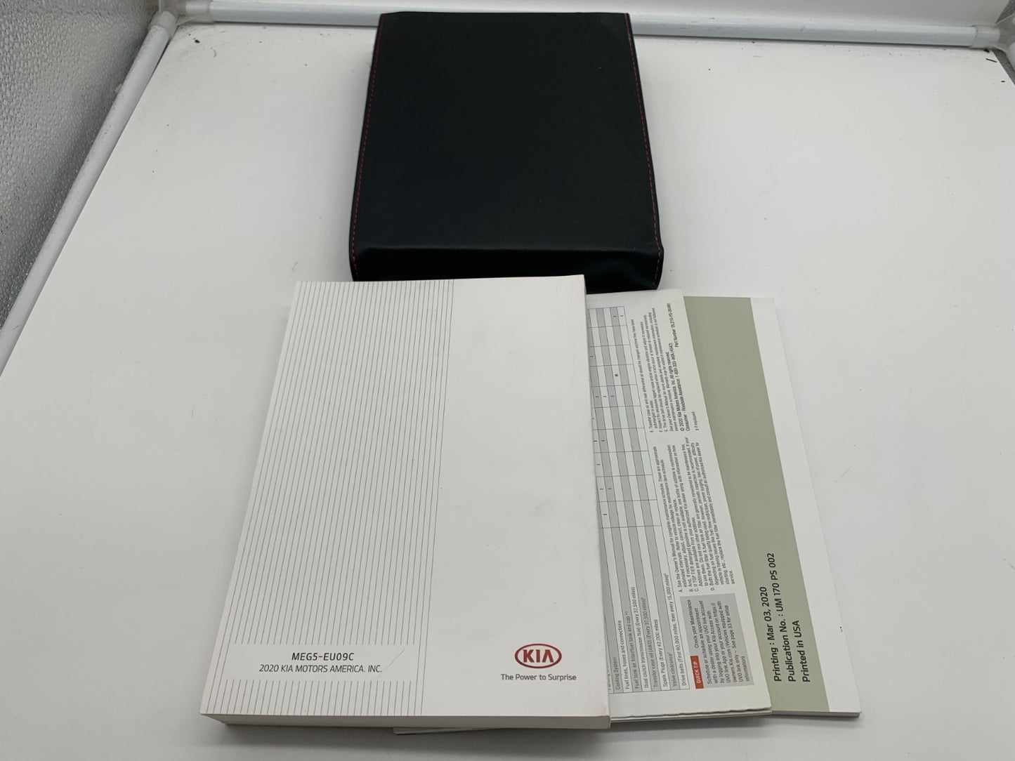 2021 Kia K5 Owners Manual Set with Case OEM C01B39003