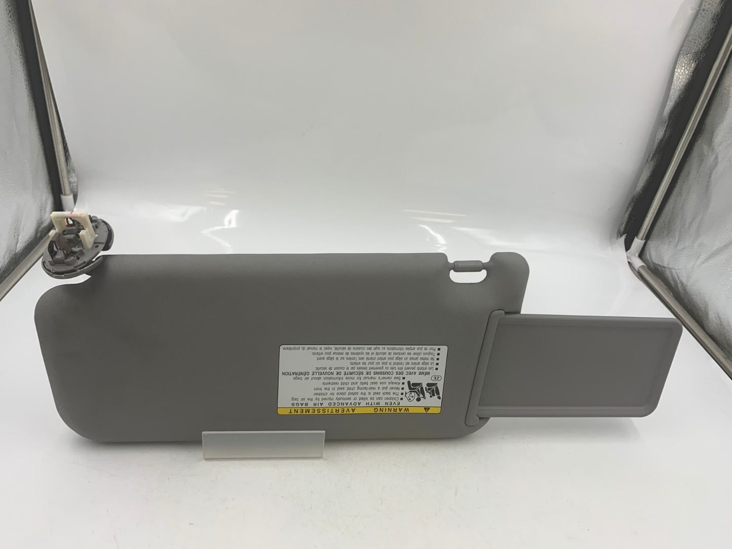 2010-2014 Toyota RAV4 RAV 4 Passenger Sun Visor Gray Illuminated OEM E02B02028