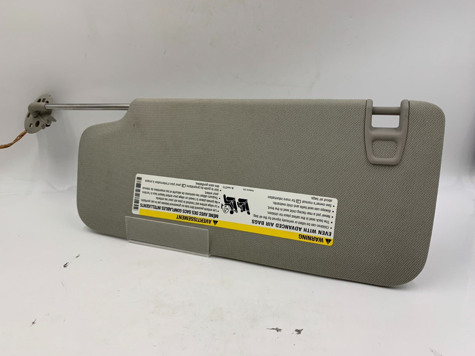 2013-2021 Buick Encore Passenger Sun Visor Gray Illuminated OEM C04B08033