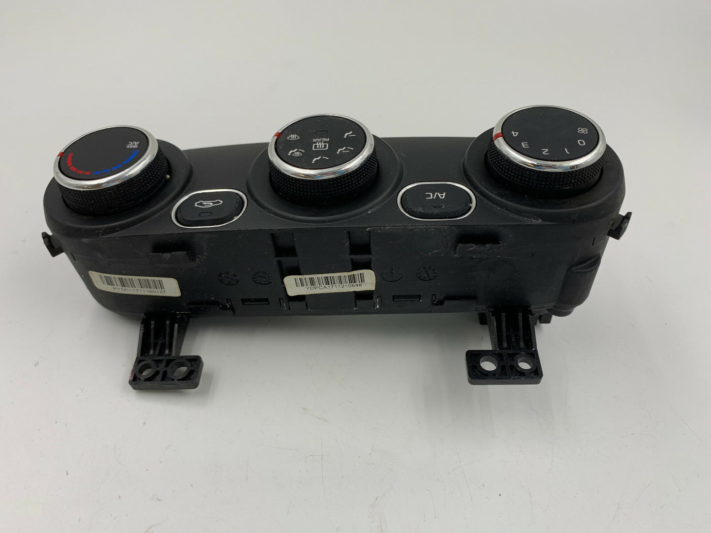 2017-2018 Kia Forte AC Heater Climate Control OEM B01B54001