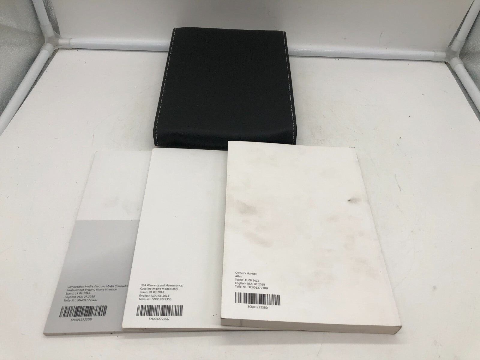 2019 Volkswagen Atlas Owners Manual Set with Case OEM C02B46006