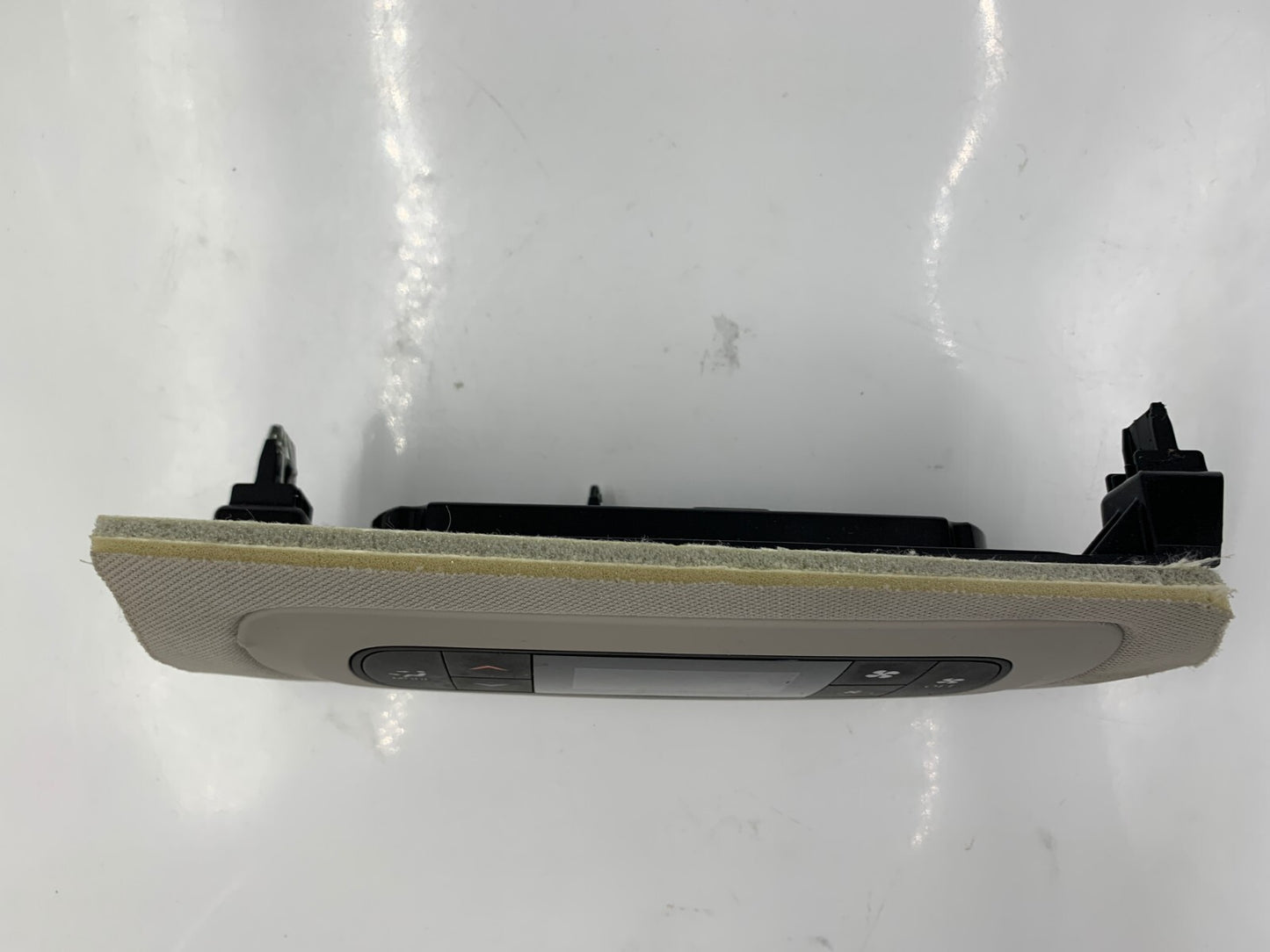 2020-2022 Chrysler Voyager Rear AC Heater Climate Control Unit OEM D04B29039