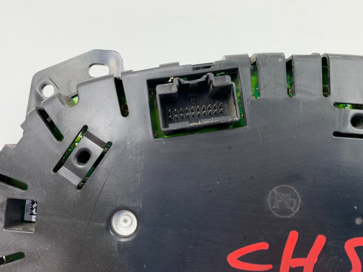 2015 Buick Lacrosse Speedometer Instrument Cluster 13129 Miles OEM D01B61003