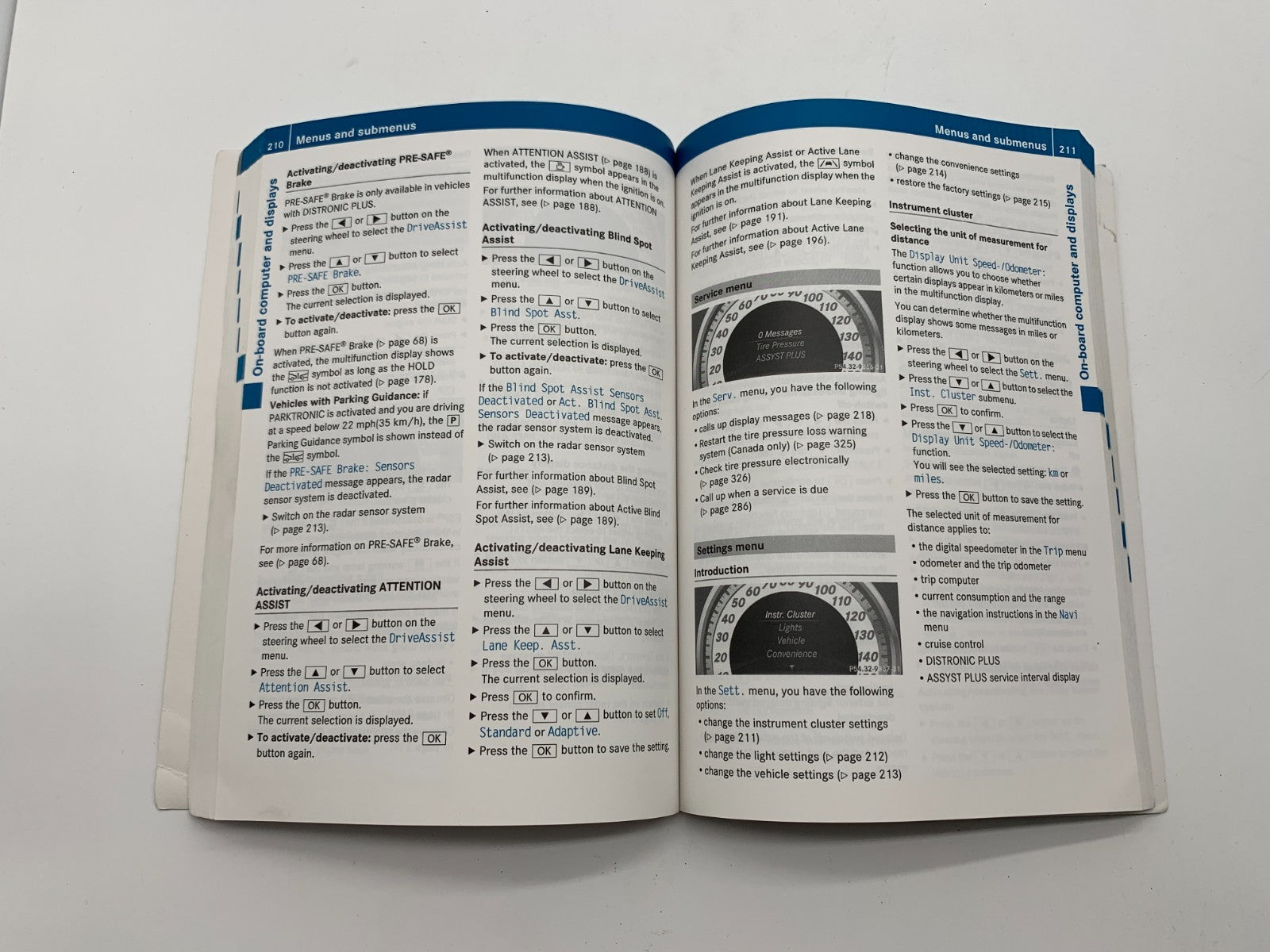 2013 Mercedes-Benz C250 Owners Manual Set with Case OEM C03B44006