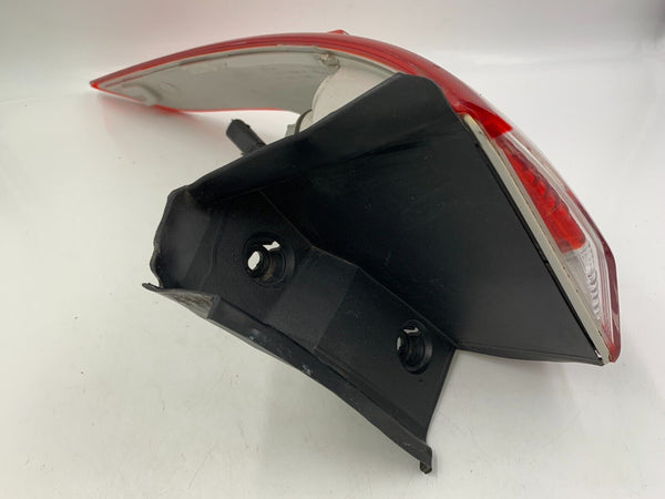 2013-2016 Ford Escape Passenger Side Tail Light Taillight OEM N02B41009