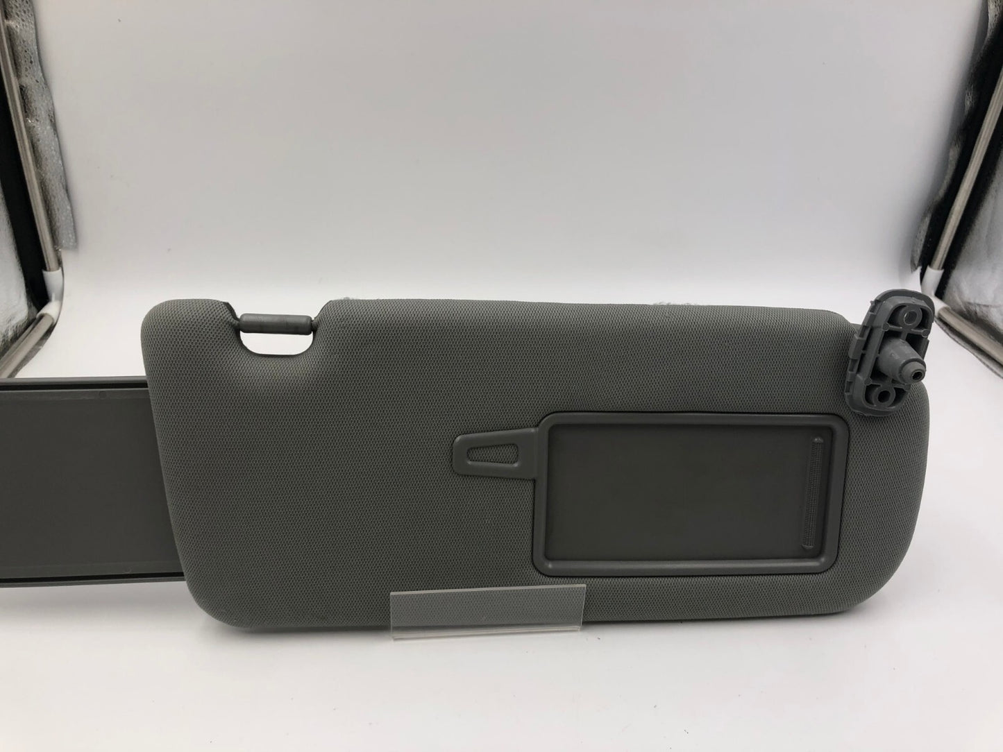 2011-2015 Kia Sorento Passenger Sun Visor Gray OEM C01B32027