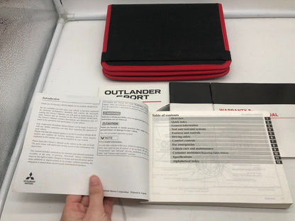 2020 Mitsubishi Outlander Owners Manual Set with Case OEM B03B22002