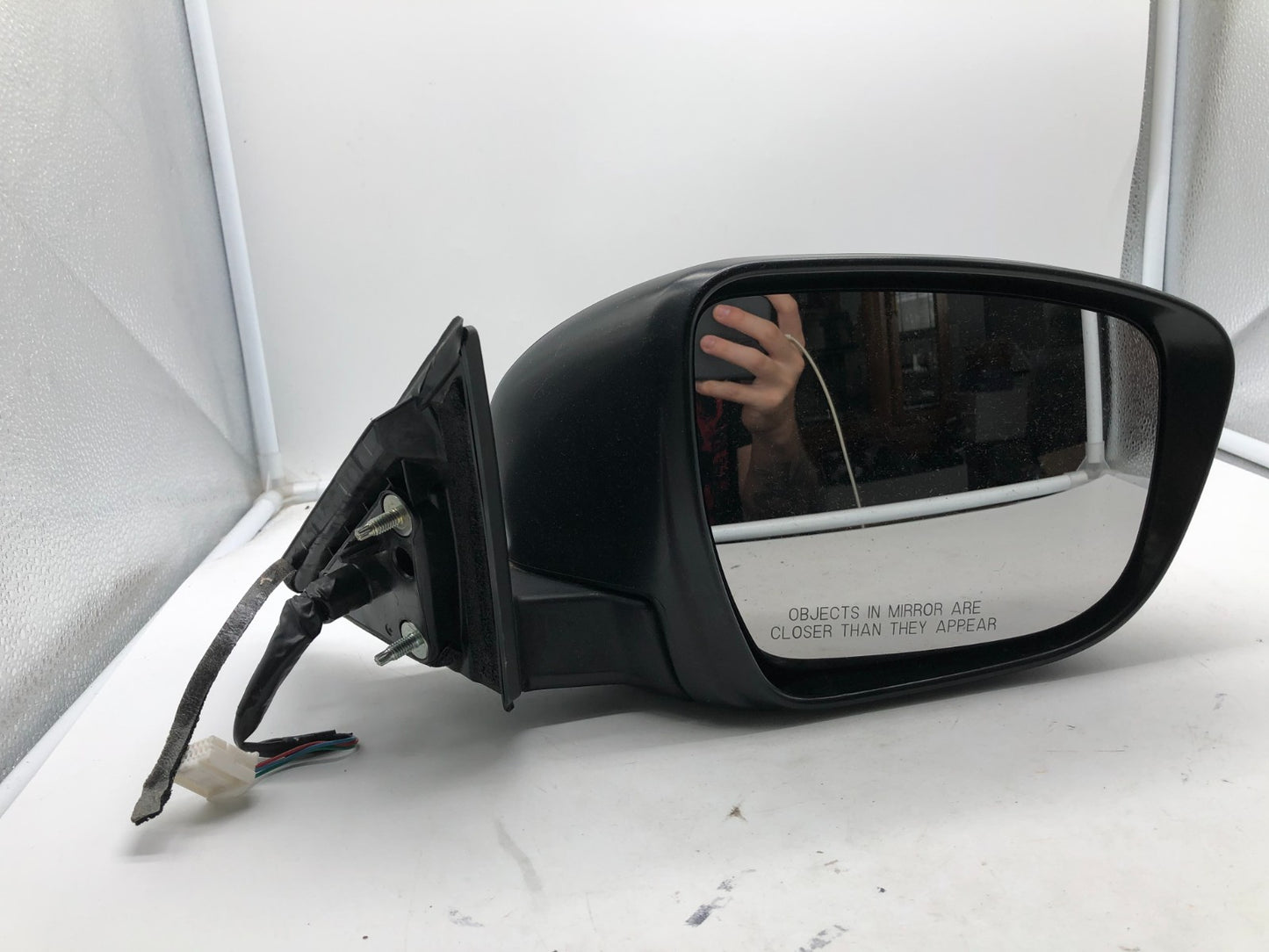 2016-2017 Nissan Rogue Passenger Side View Power Door Mirror Black OEM D03B08004
