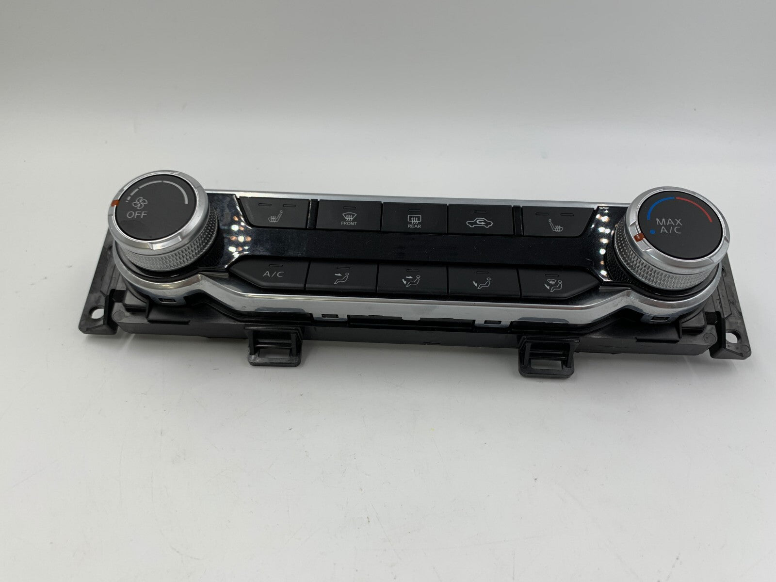 2019-2022 Nissan Altima Climate Control AC Heater OEM D04B47031
