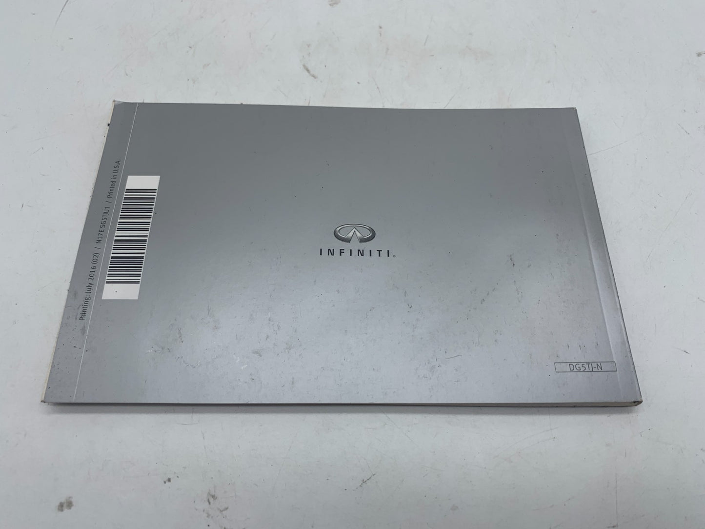 2017 Infiniti QX30 QX 30 Owners Manual Set with Case OEM