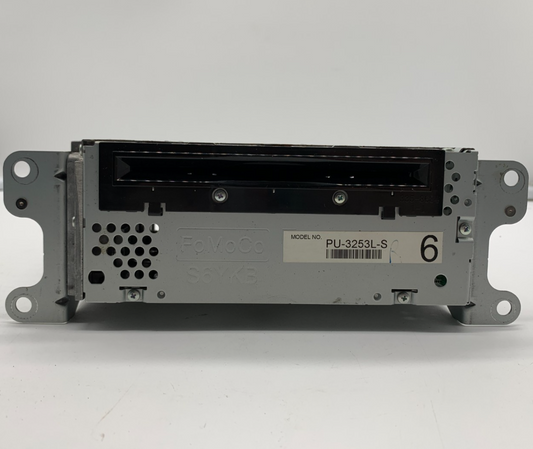 2011 Ford Explorer AM FM CD Player Radio Receiver OEM A01B30091
