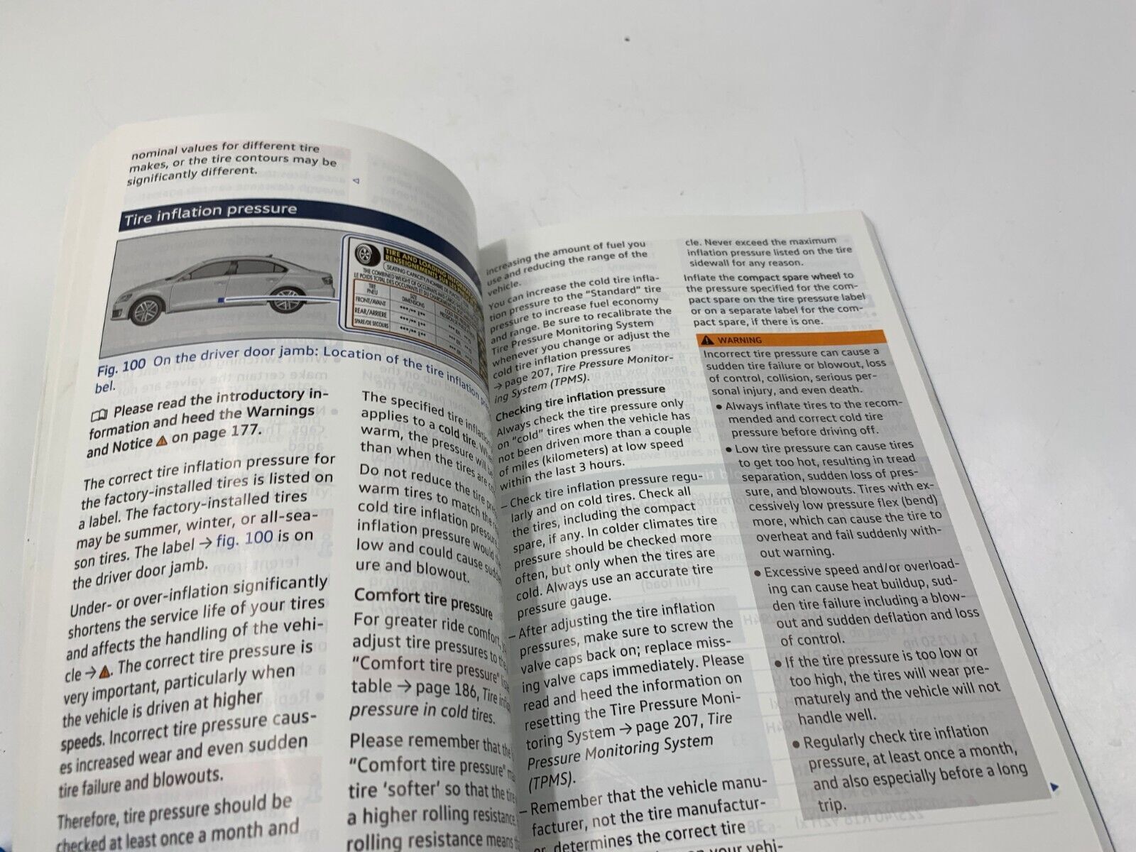 2016 Volkswagen Jetta Owners Manual Set with Case OEM D01B09010