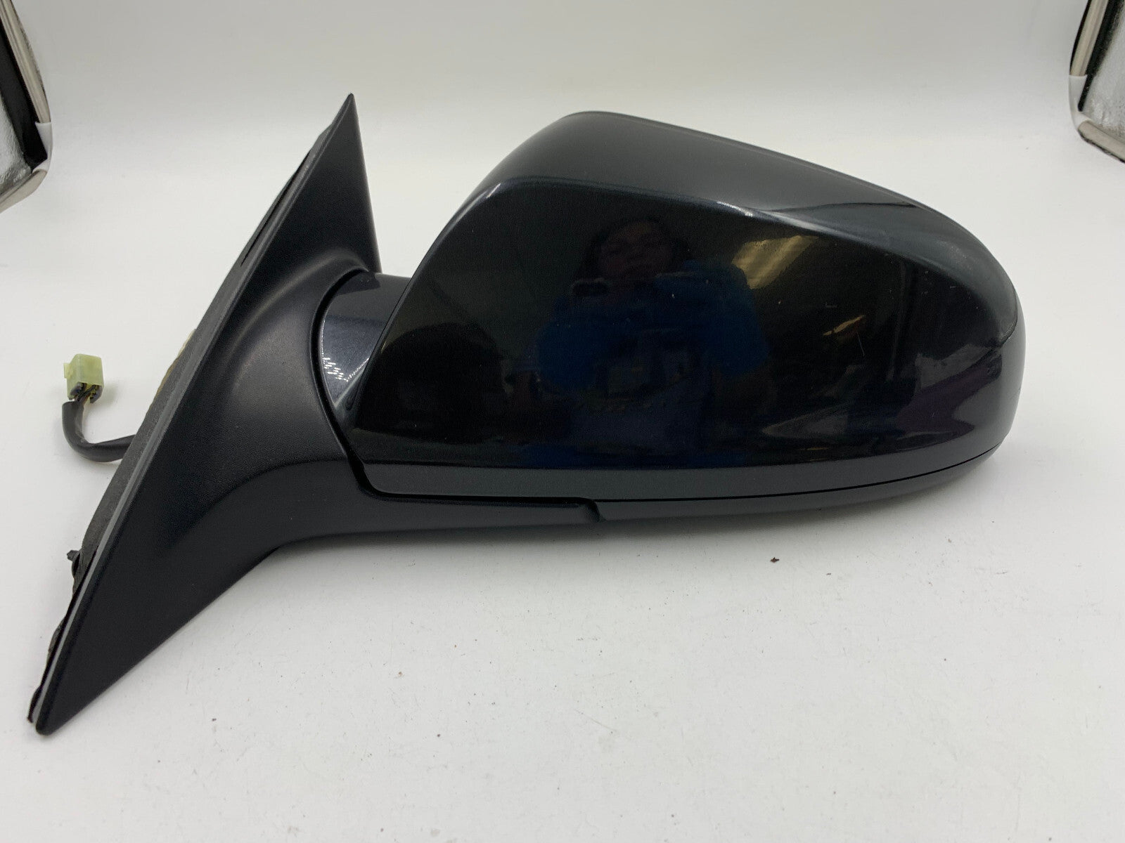 2008-2012 Saturn Aura Driver Side View Power Door Mirror Gray OEM A03B08061