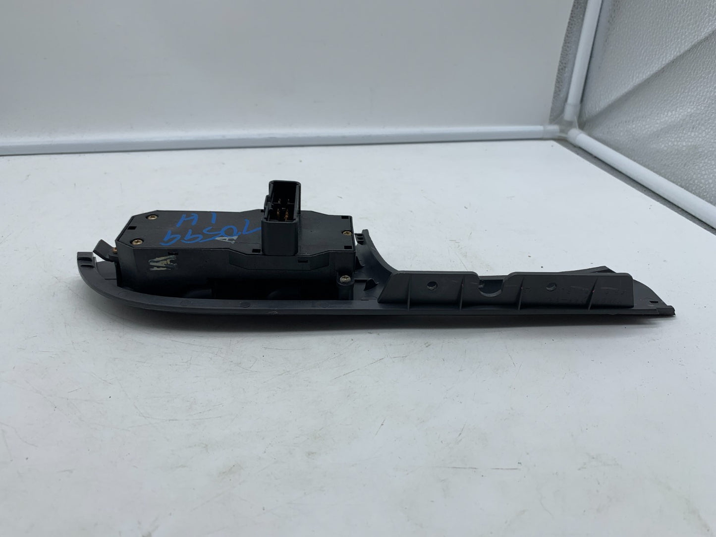 2001-2005 Honda Civic Master Power Window Switch OEM A02B40012