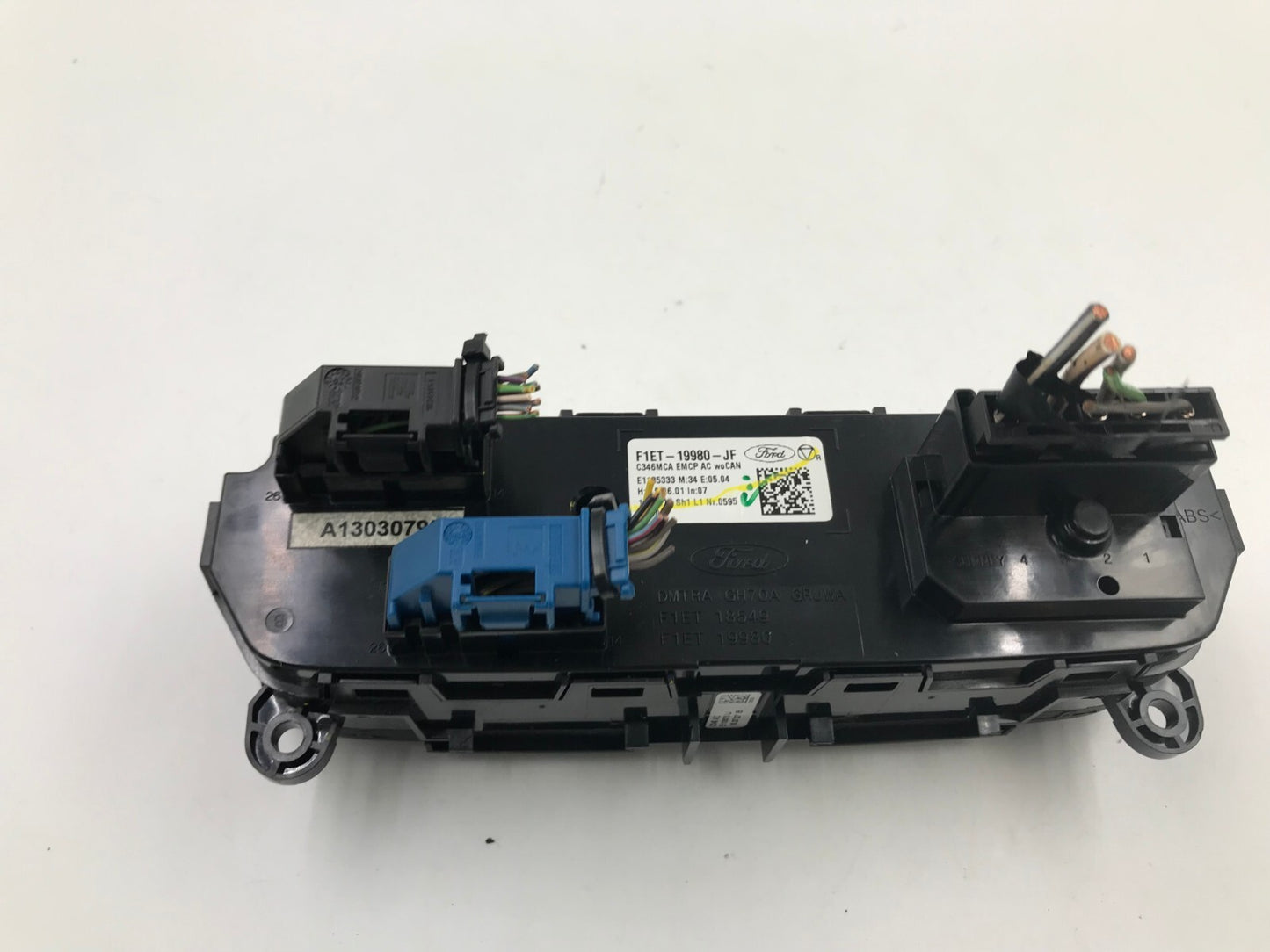 2015-2018 Ford Focus AC Heater Climate Control Unit OEM D03B14011