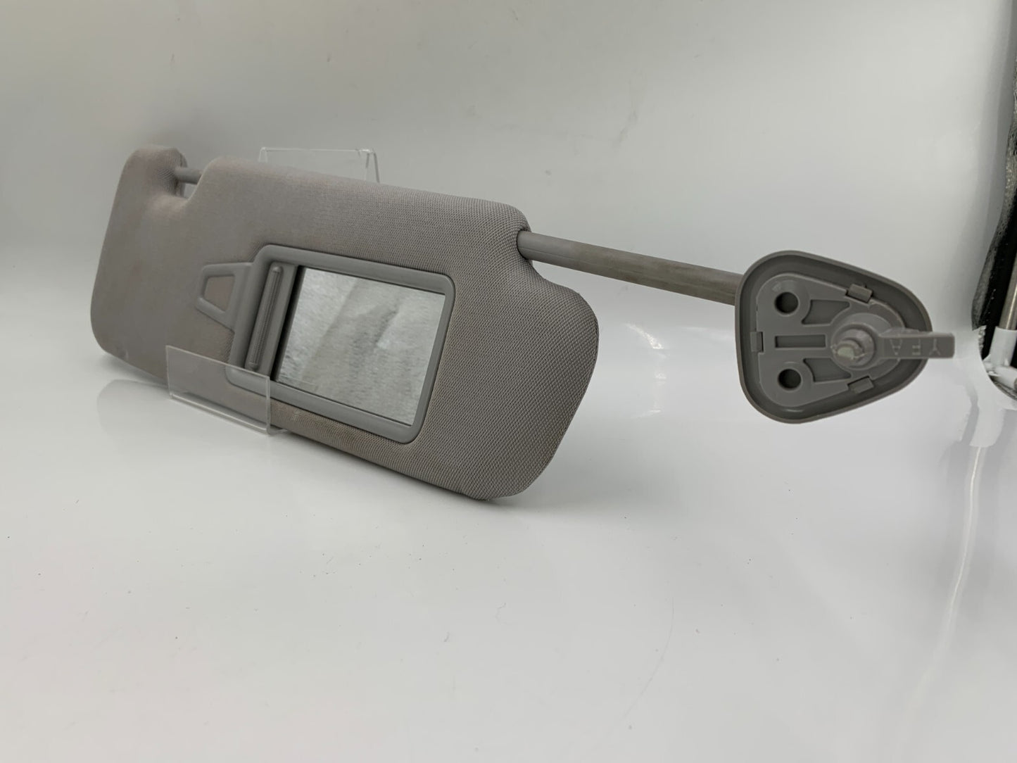 2011-2015 Hyundai Sonata Passenger Sun Visor Sunvisor Gray Illuminated E01B08084