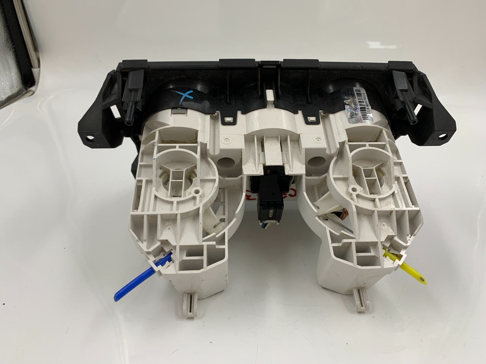 2012-2013 Mazda 3 AC Heater Climate Control Unit OEM D03B23050