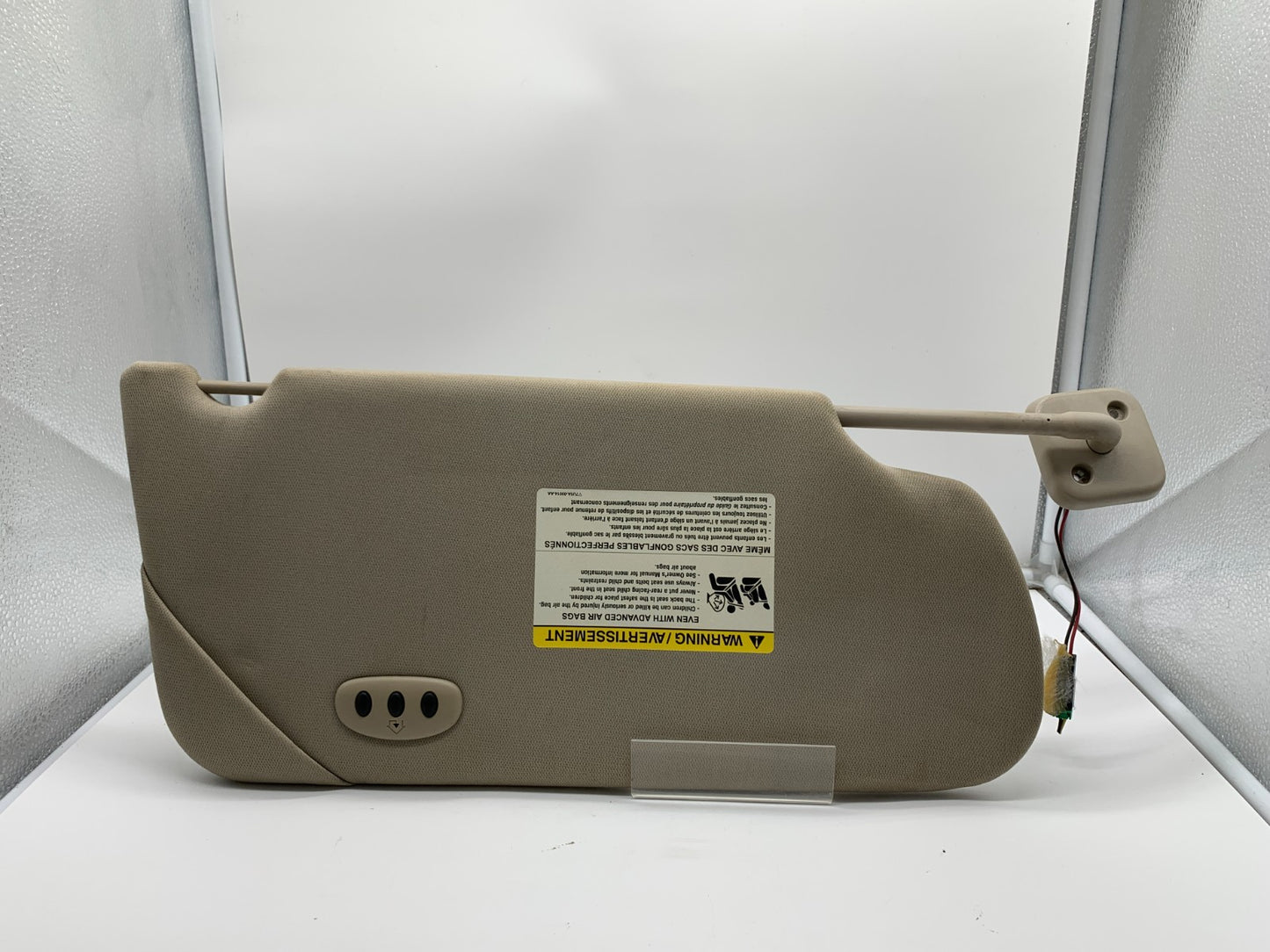 2009-2012 Ford Flex Driver Sun Visor Gray Illuminated OEM C04B63003