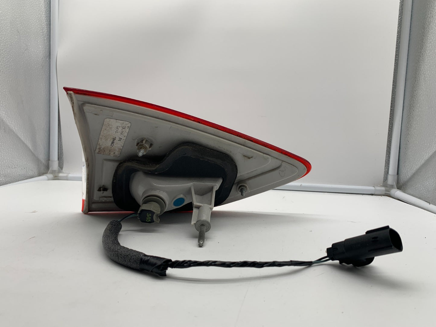 2013-2016 Ford Escape Passenger Side Trunk Lid Mounted Tail Light OEM B04B12002