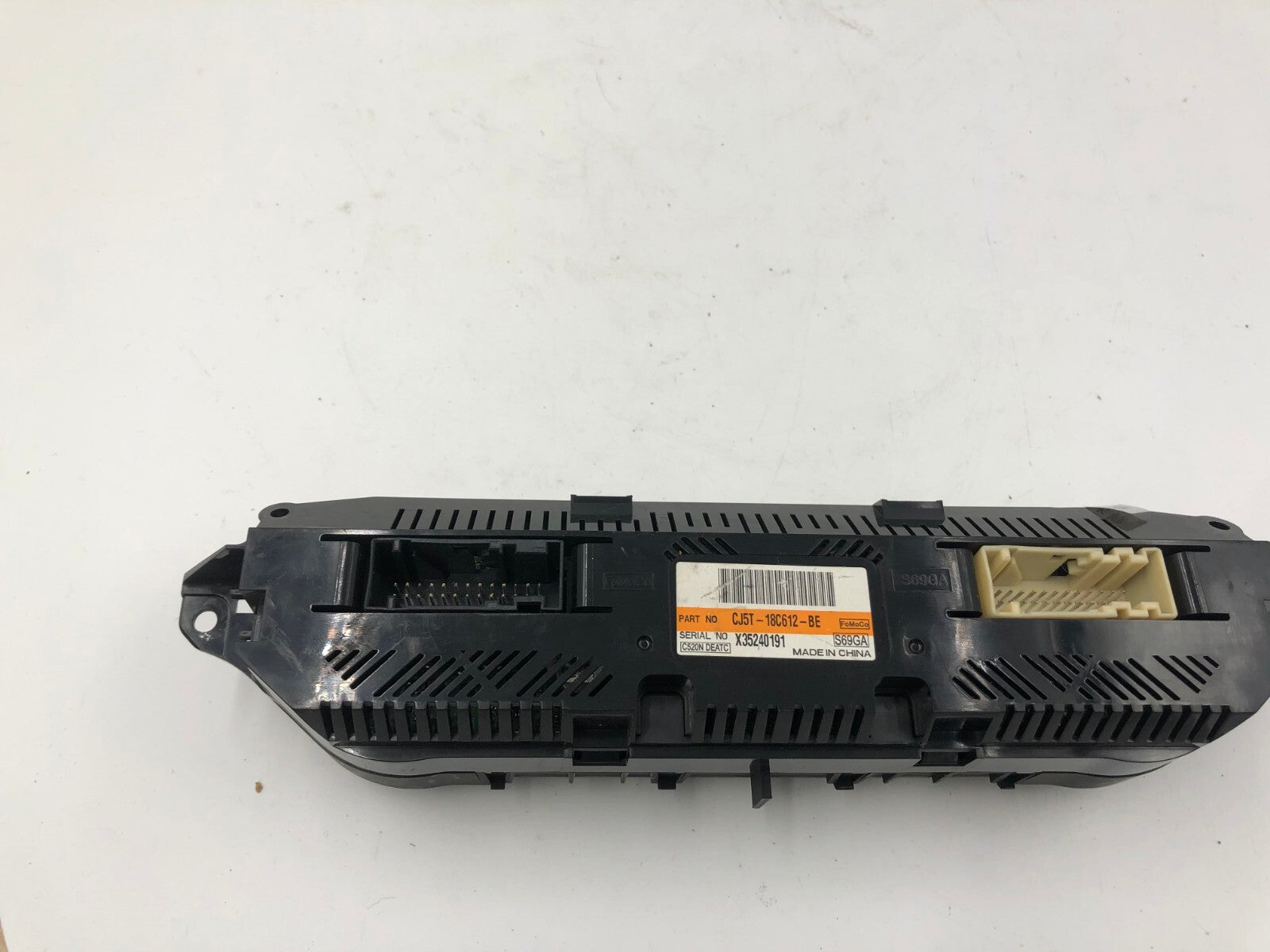 2015-2016 Ford Escape AC Heater Climate Control Unit OEM E01B68011