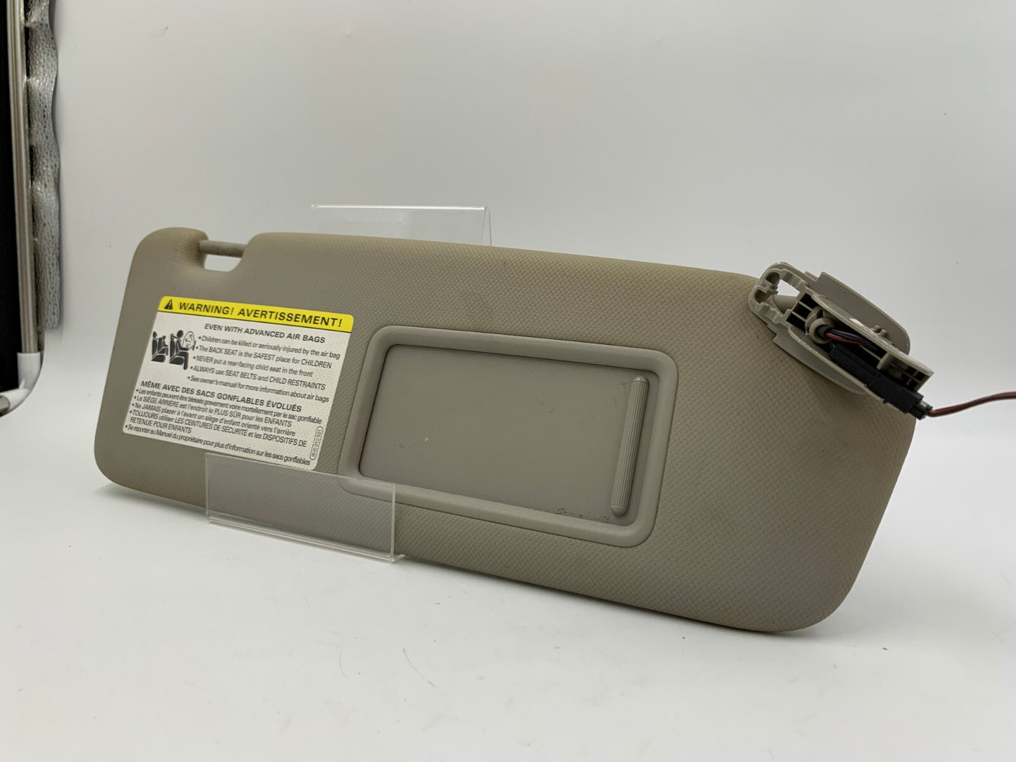 2009-2012 Audi Q5 Passenger Sun Visor Gray Illuminated OEM D01B06022