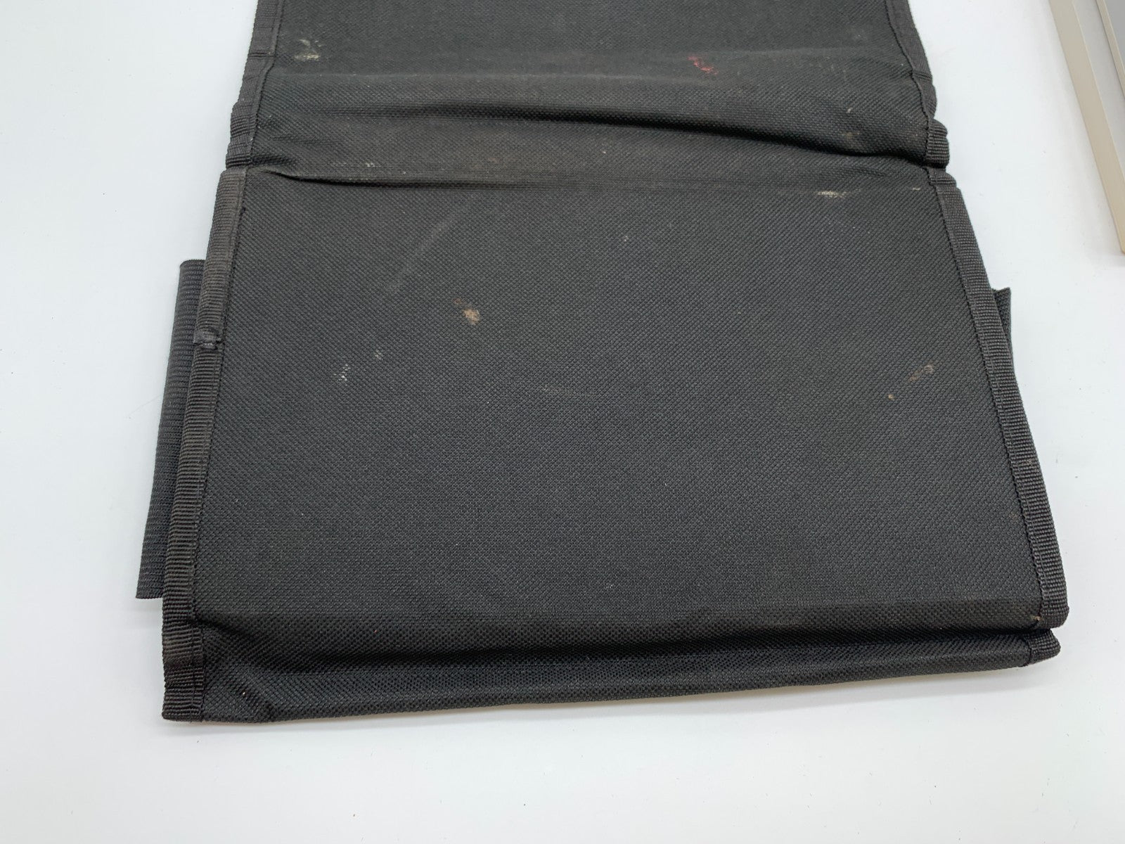 2018 Nissan Versa Sedan Owners Manual Set with Case OEM B02B32040