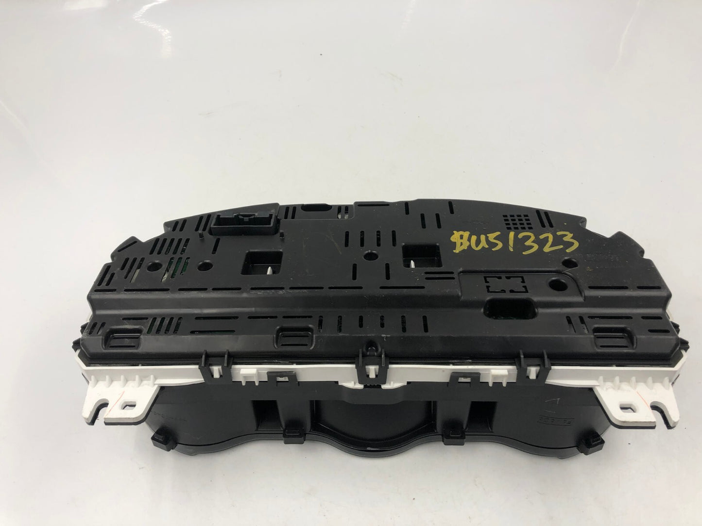 2011-2012 Lincoln MKZ Speedometer Instrument Cluster 68349 Miles OEM C02B24026