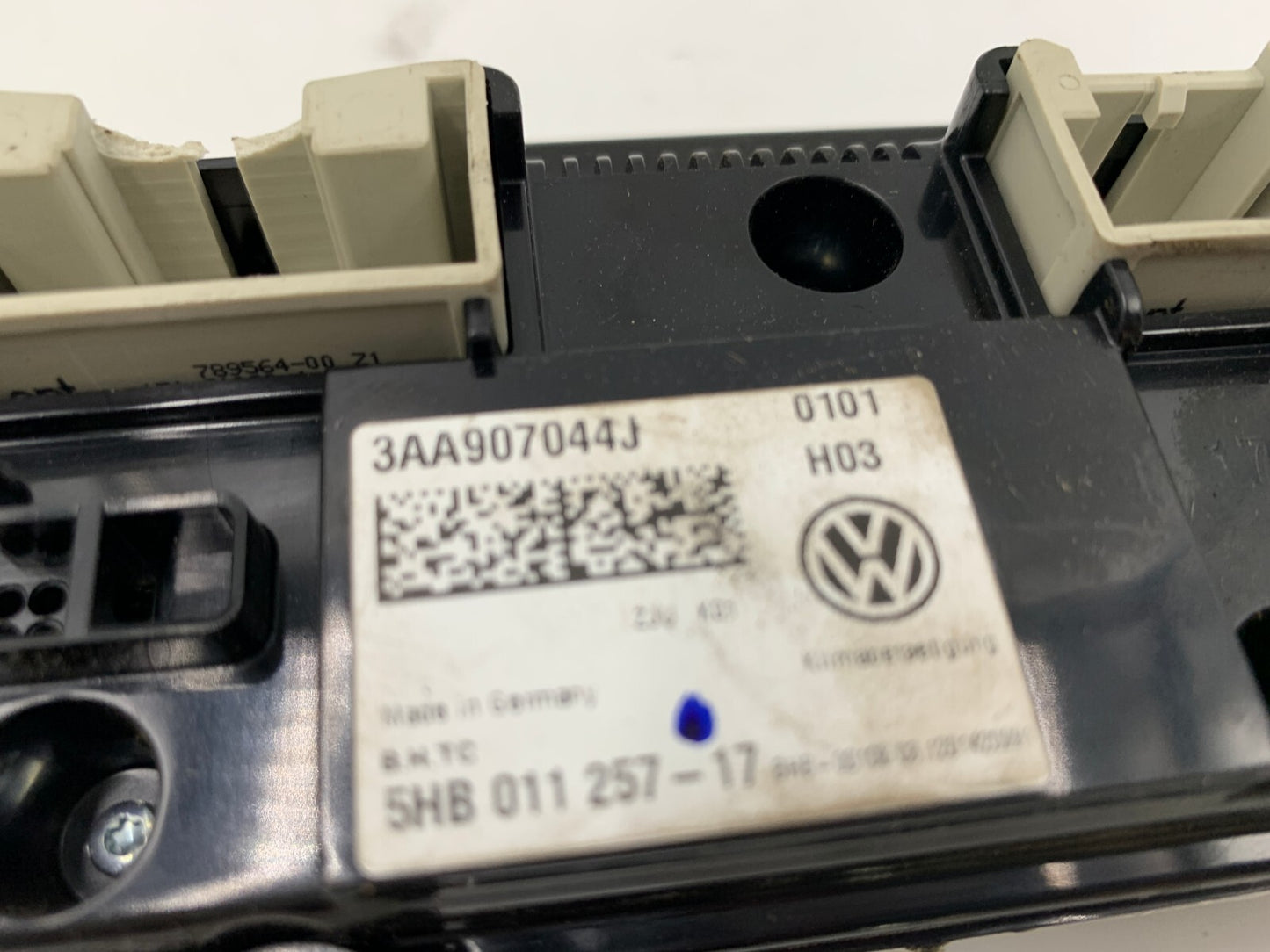 2013 Volkswagen CC AC Heater Climate Control Unit OEM C03B60006