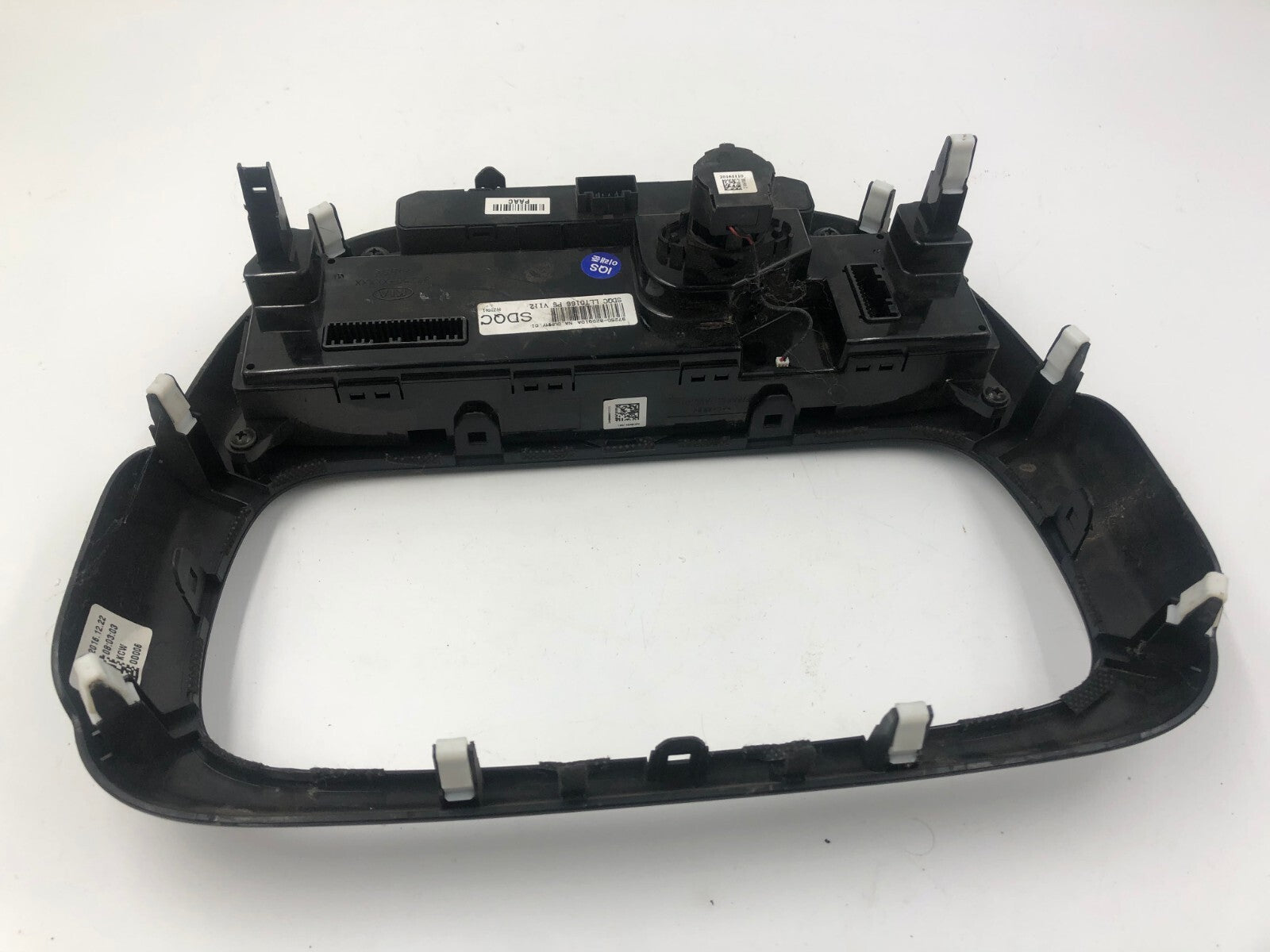 2017-2019 Kia Soul AC Heater Climate Control Unit OEM D04B27031