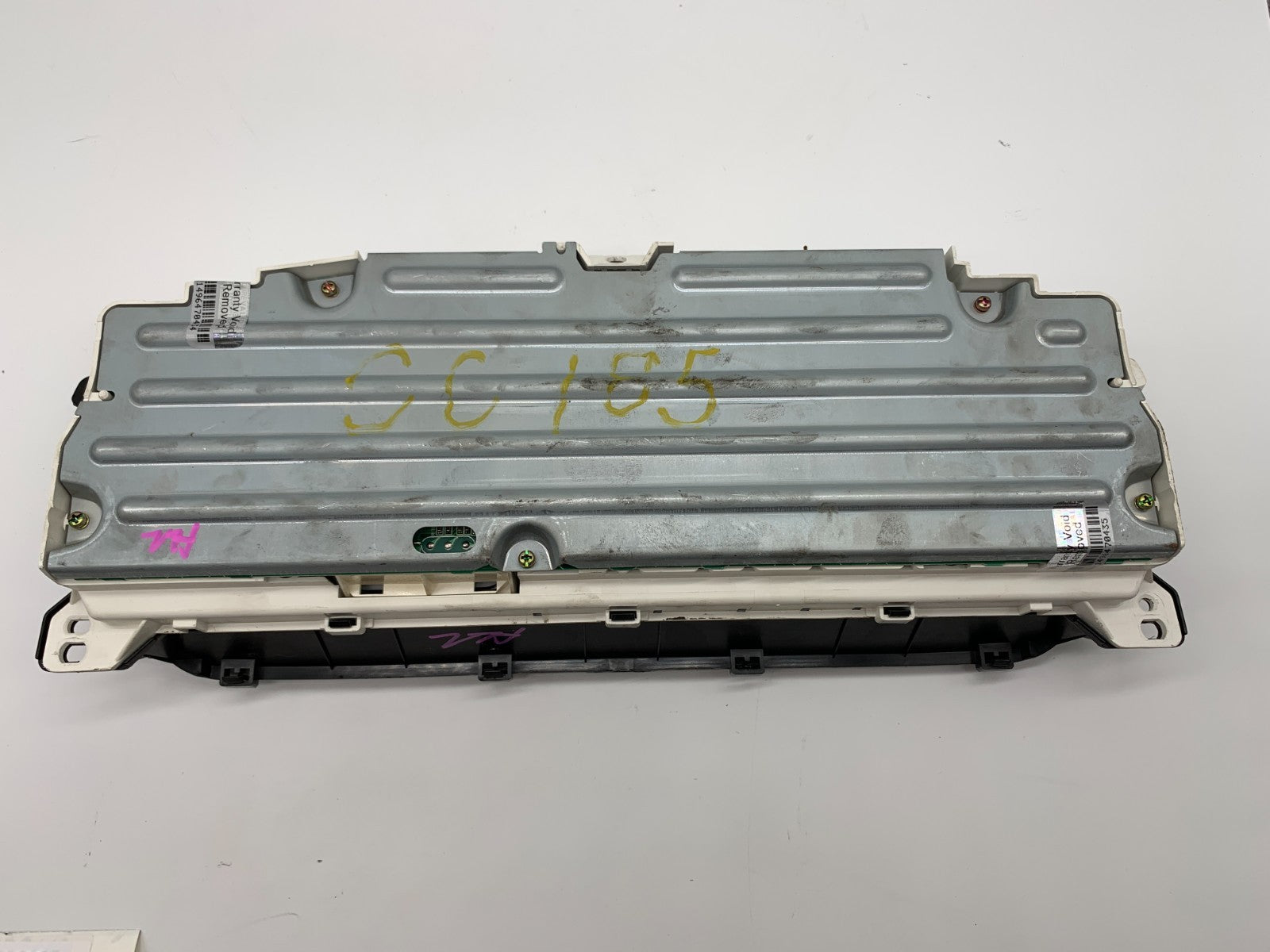 2001-2002 Mazda Millenia Speedometer Instrument Cluster 83123 Miles C04B63007