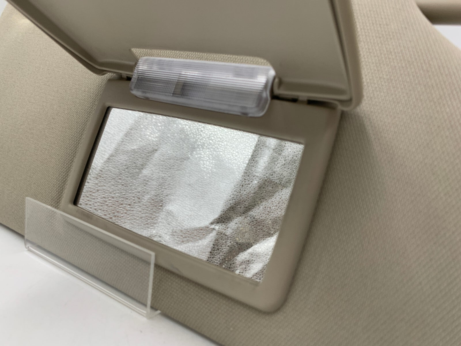 2007-2010 Lincoln MKX Passenger Sun Visor Beige Illuminated OEM A01B55043