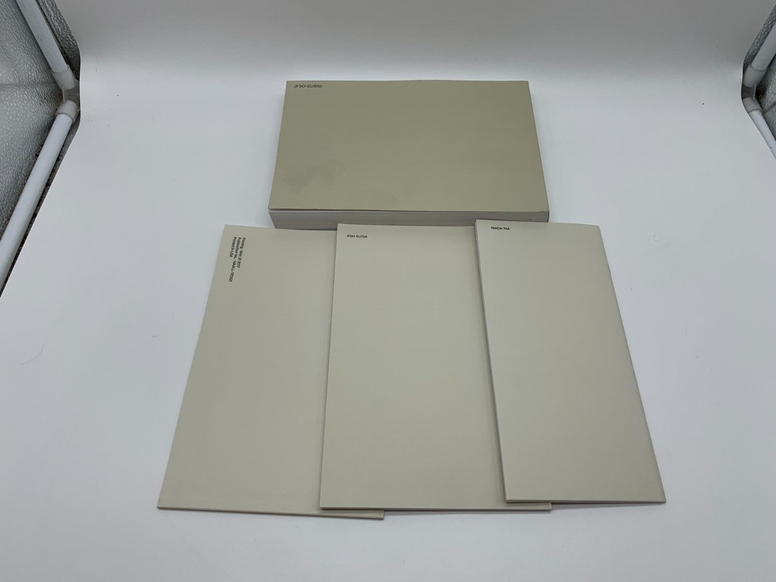 2018 Hyundai Elantra Owners Manual Set OEM C03B49004