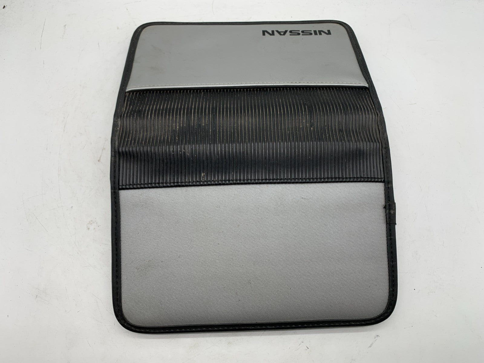 2005 Nissan Owners Manual Case Only OEM A03B14053