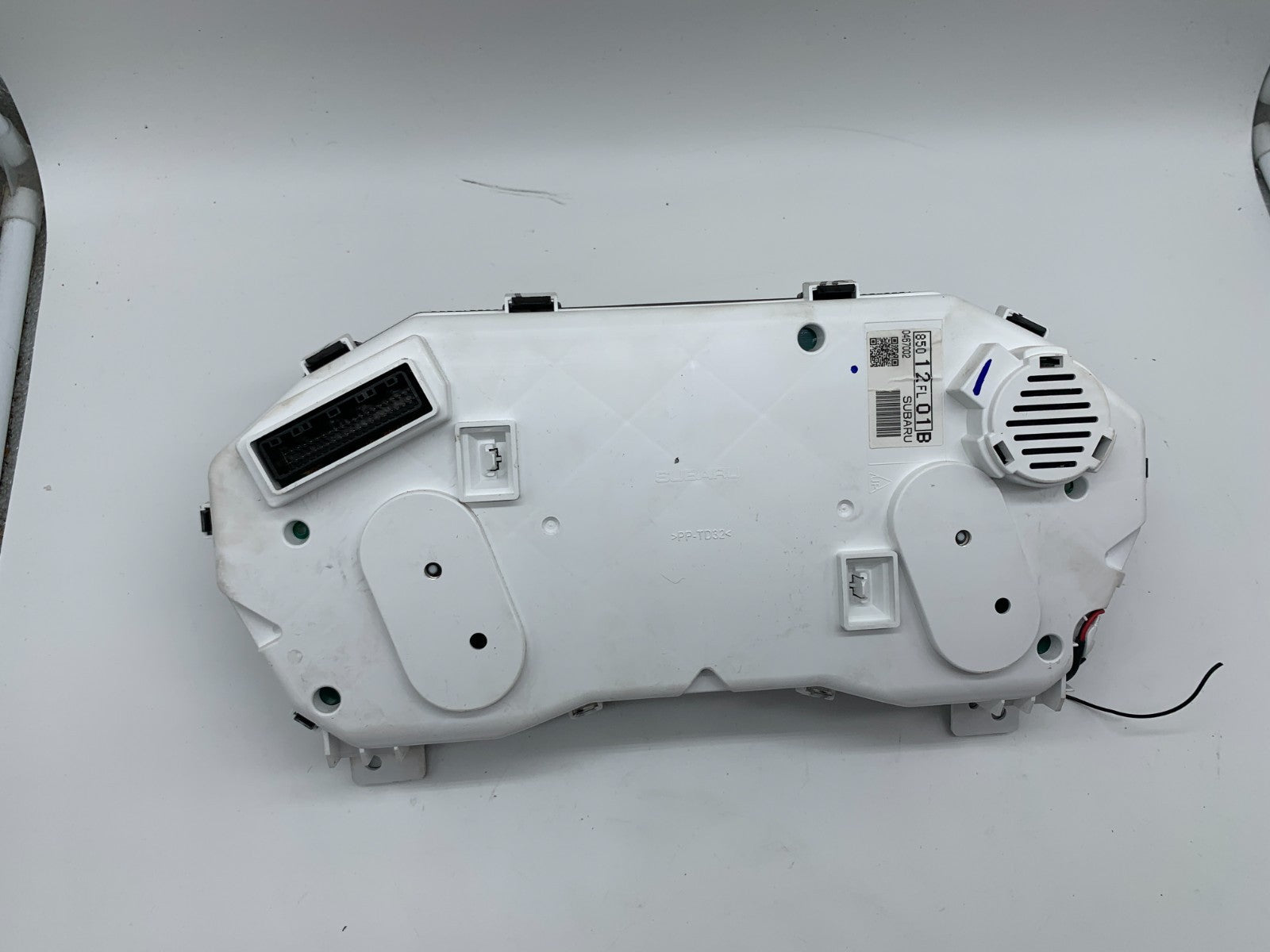 2015 Subaru Forester Speedometer Instrument Cluster 34362 Miles OEM C01B14015