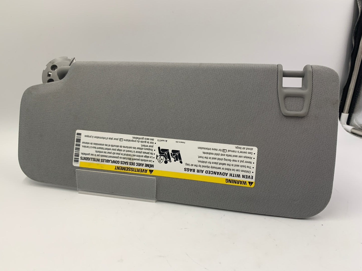 2017-2022 Chevrolet Trax Passenger Sun Visor Gray OEM B01B55093