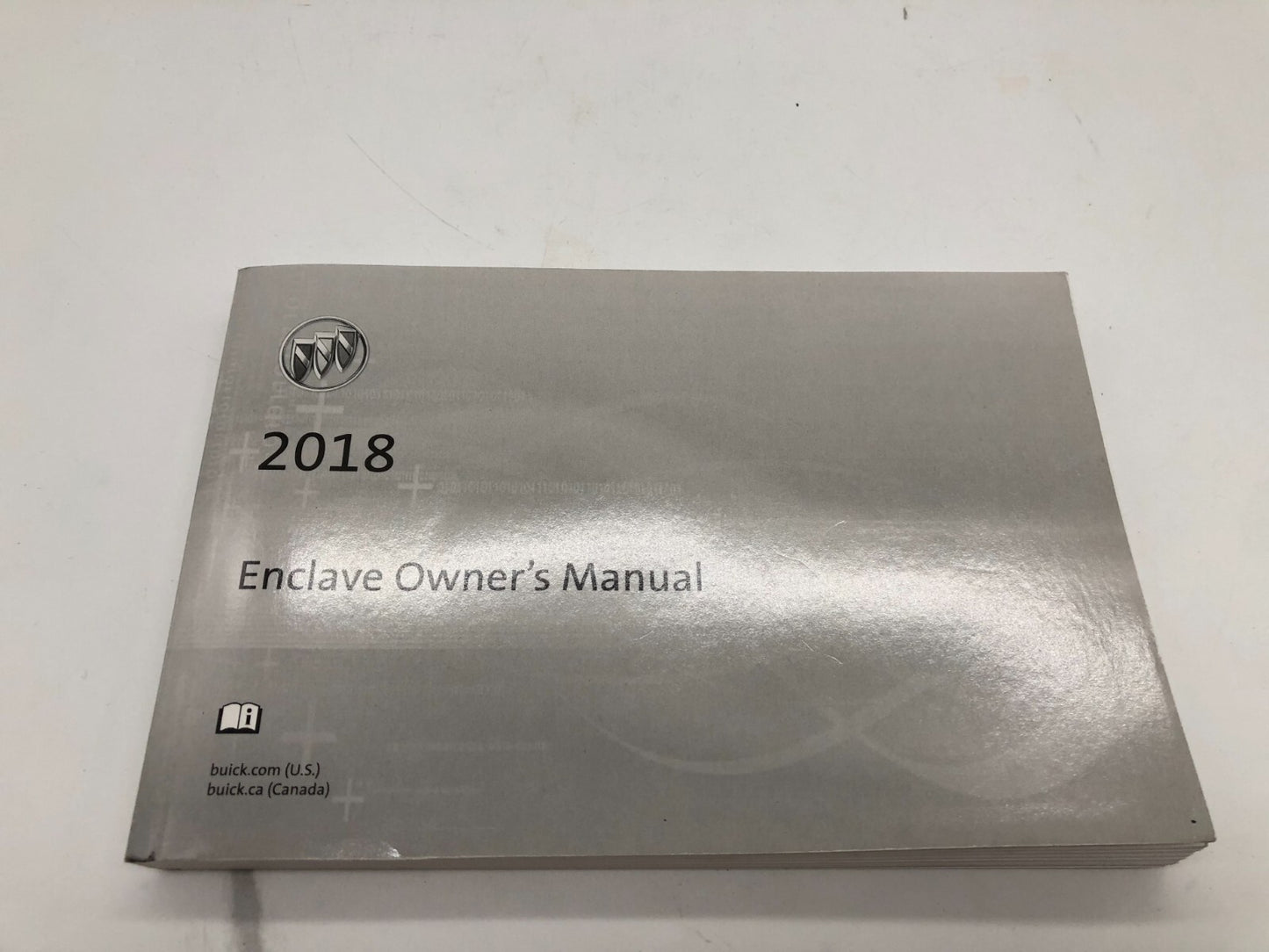 2018 Buick Enclave Owners Manual Set with Case OEM E03B47003