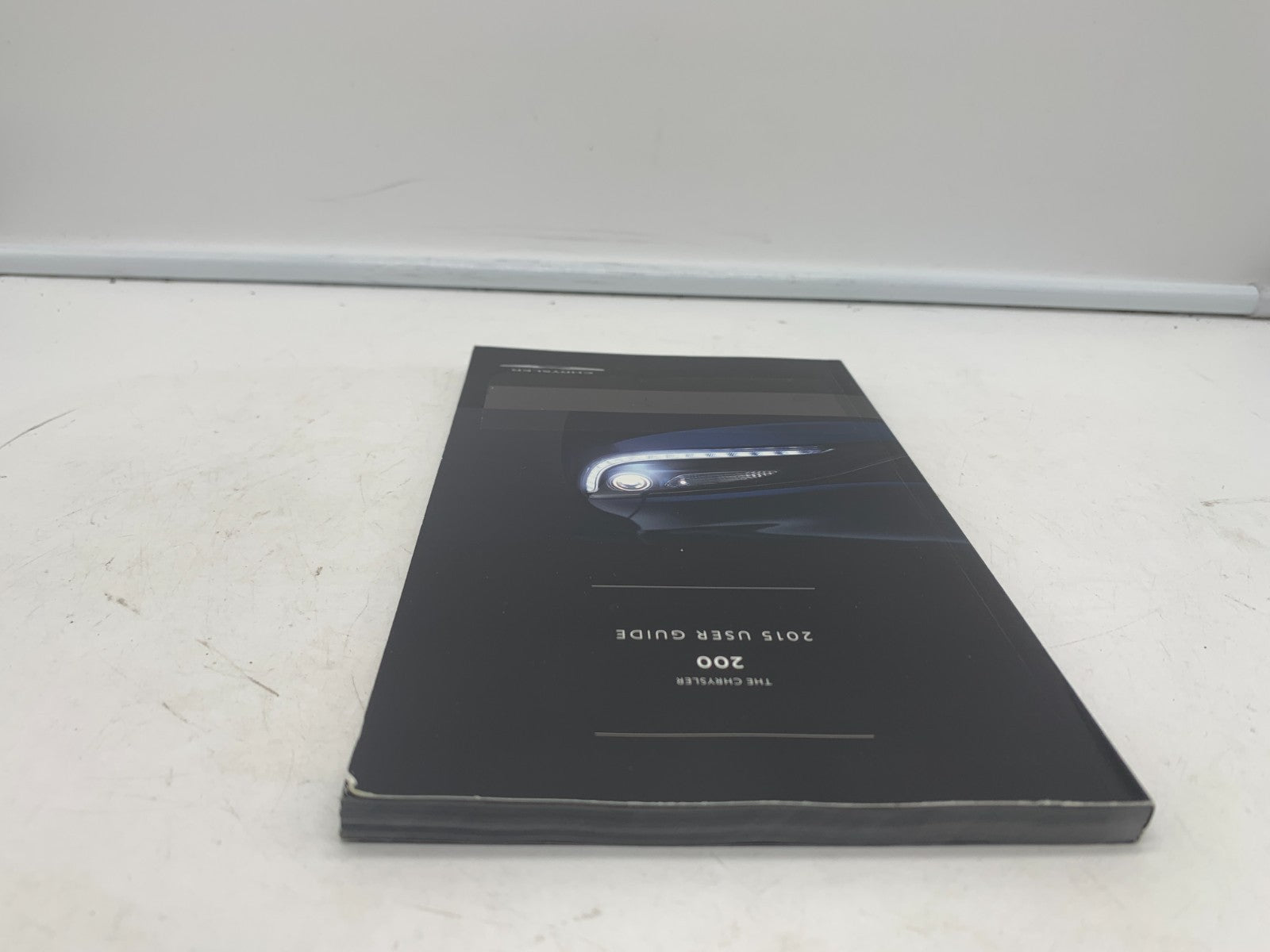 2015 Chrysler 200 Owners Manual Set with Case OEM A01B52094