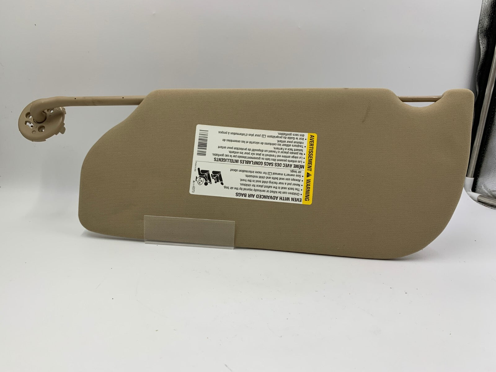 2005-2009 Chevrolet Uplander Passenger Sun Visor Beige OEM B01B04041