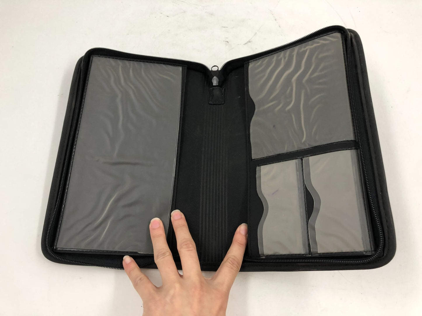 2003 Nissan Owners Manual Case Only OEM B02B34030