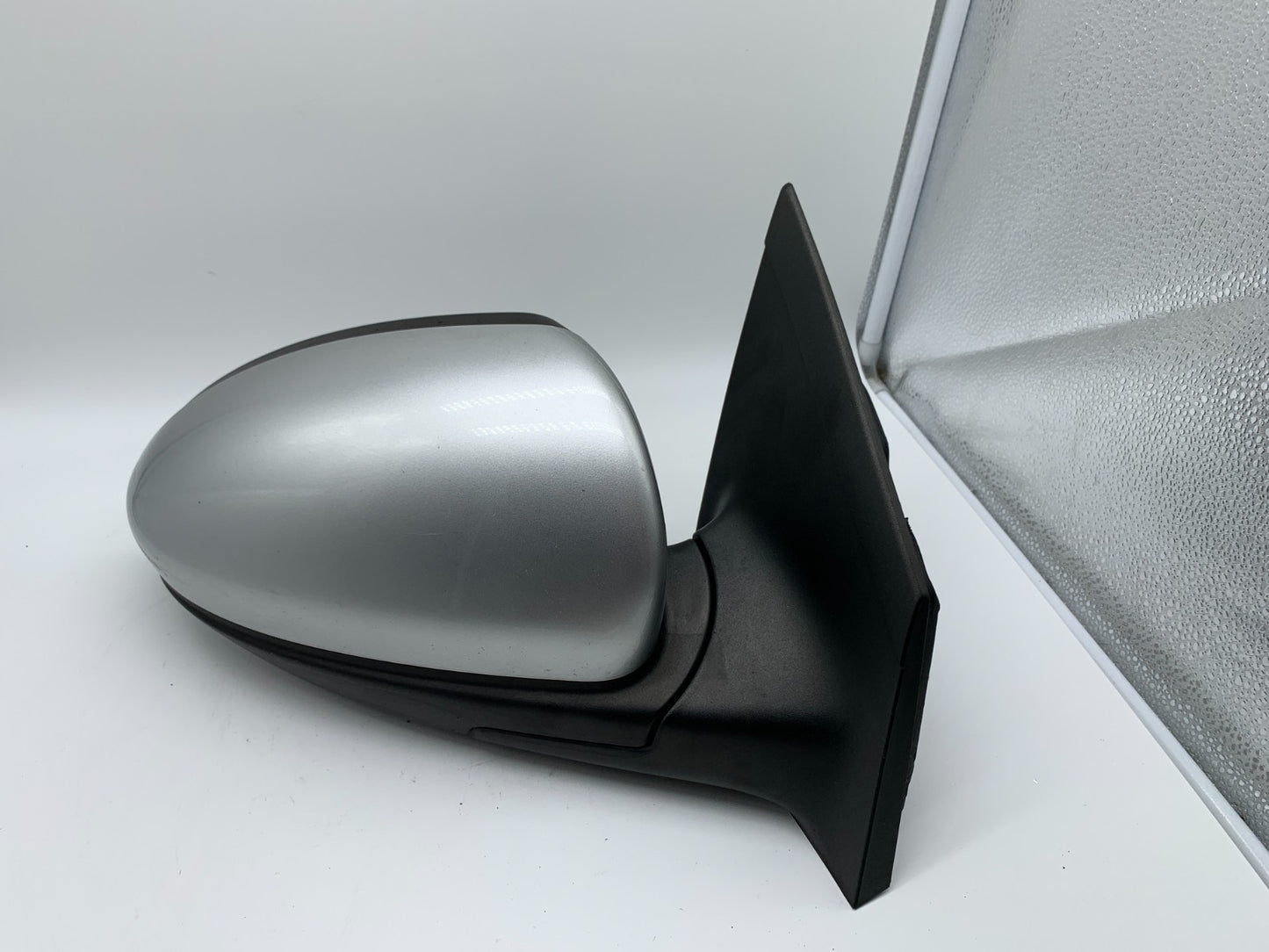 2011-2016 Chevrolet Cruze Passenger Side View Power Door Mirror Silver C03B03001