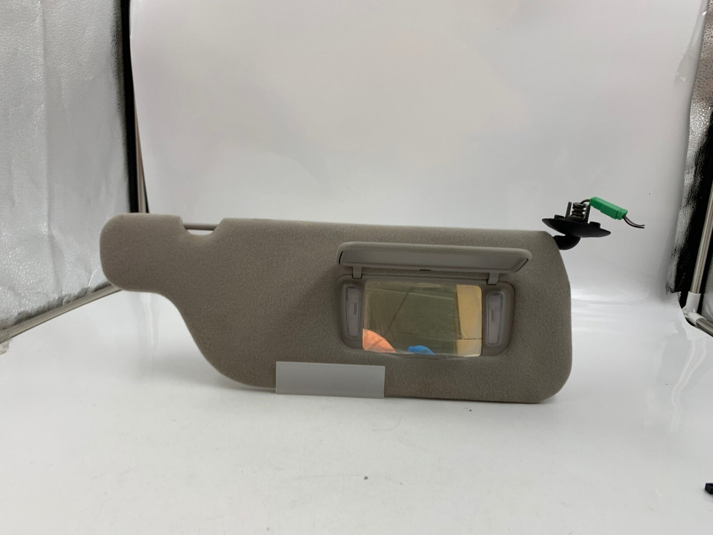 2001-2003 Ford Windstar Passenger Sun Visor Gray Illuminated OEM E02B62006