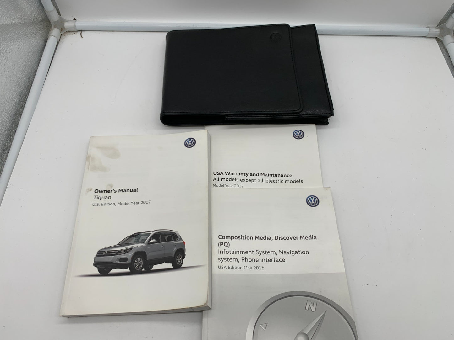 2017 Volkswagen Tiguan Owners Manual Set with Case OEM