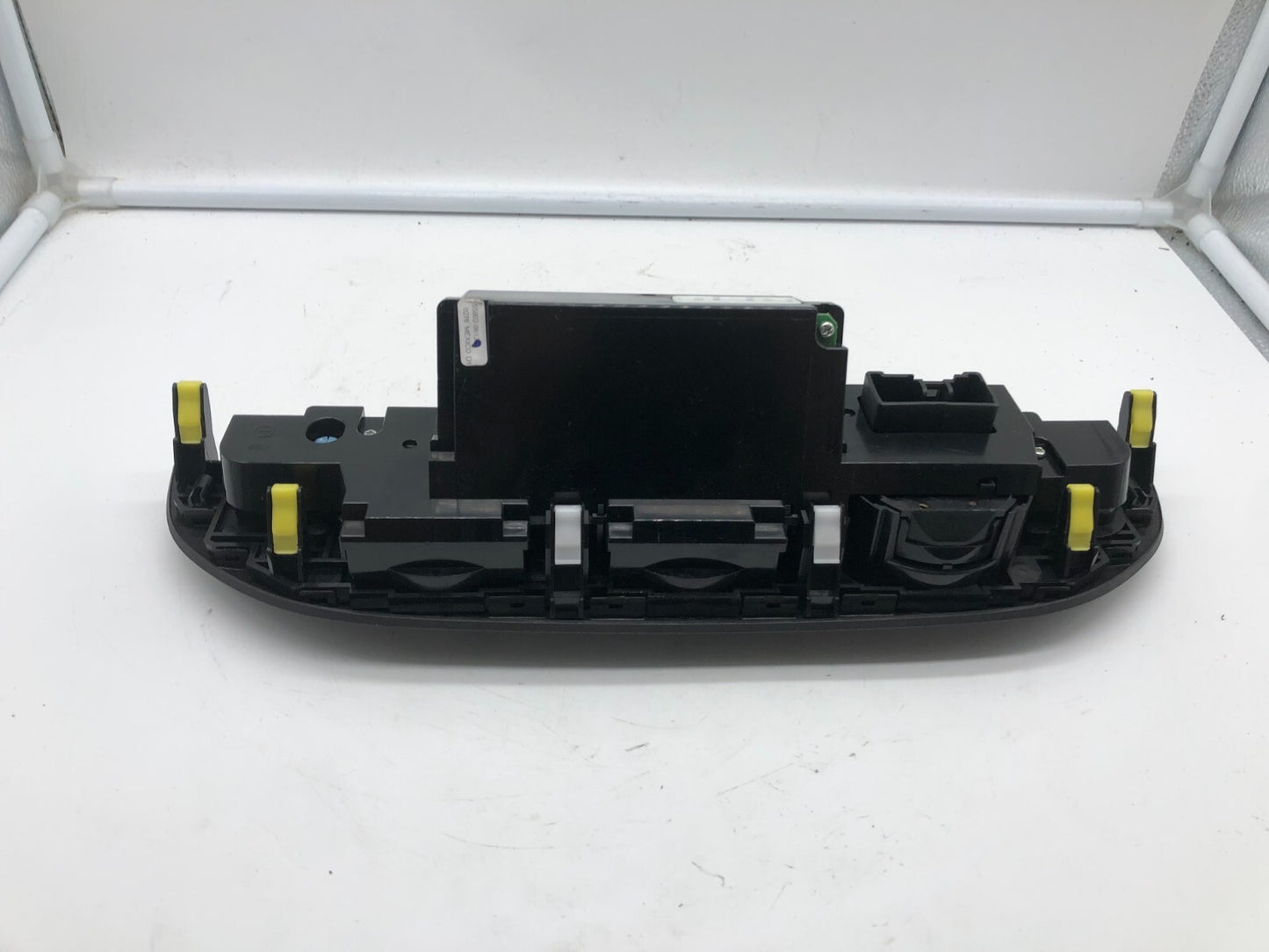2002-2006 Toyota Camry AC Heater Climate Control Unit OEM E02B01005